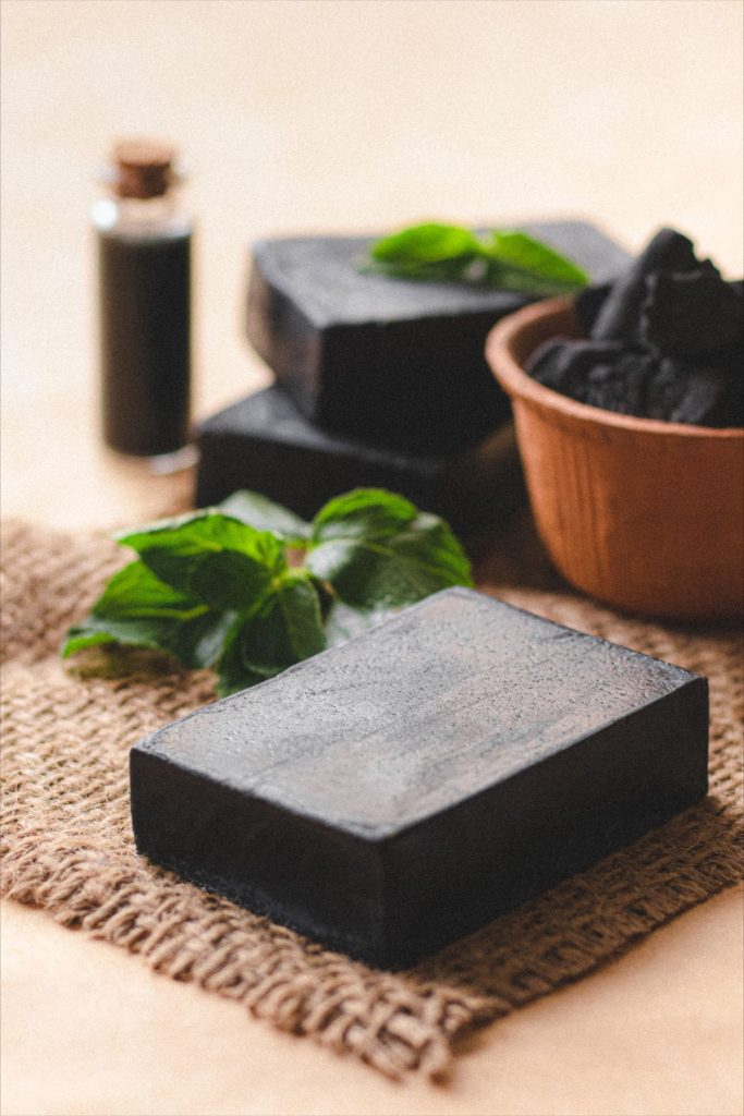 Activated Charcoal & Mint